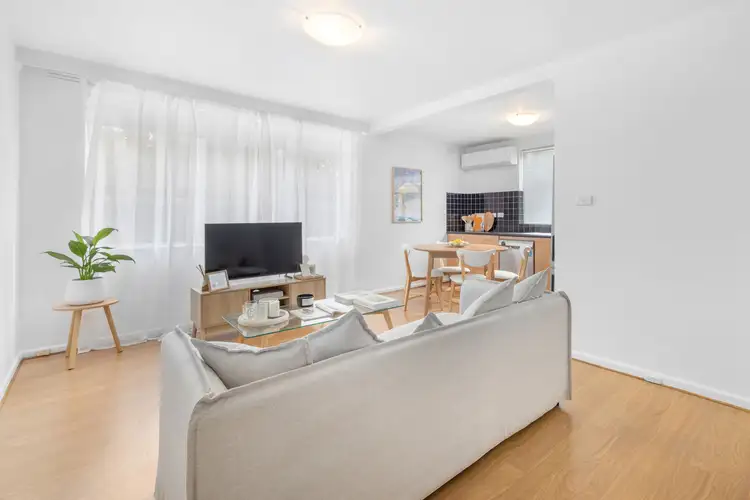4/7 Wild Cherry Road, Ormond VIC 3204