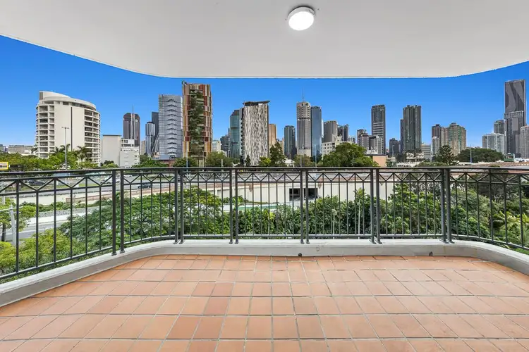 30/1 Goodwin Street, Kangaroo Point QLD 4169