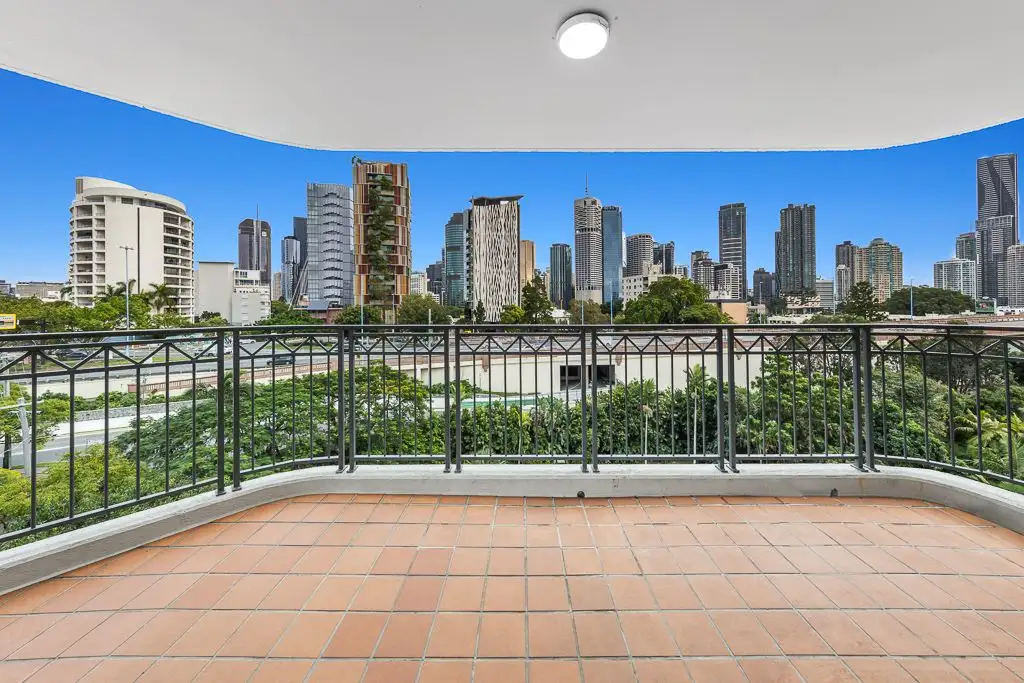 Main view of Homely unit listing, 30/1 Goodwin Street, Kangaroo Point QLD 4169