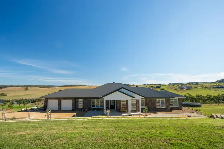 10 Moyne View, Little Hartley NSW 2790