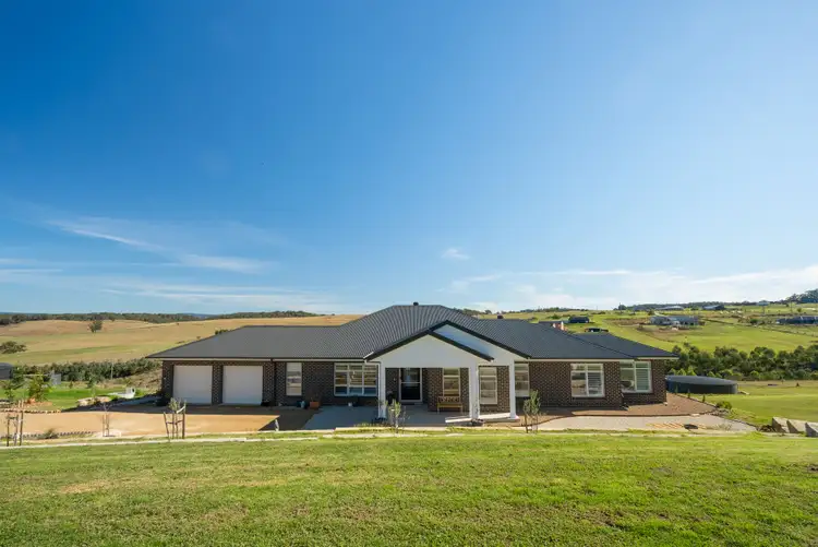 Second view of Homely house listing, 10 Moyne View, Little Hartley NSW 2790