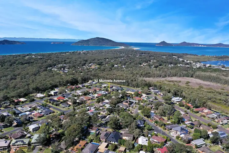 32 Muneela Avenue, Hawks Nest NSW 2324