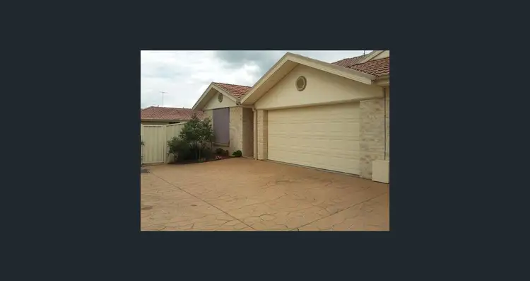 4/25 Cassar Place, Oakhurst NSW 2761