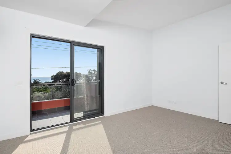 Fifth view of Homely townhouse listing, 4/39-41 Nepean Highway, Seaford VIC 3198