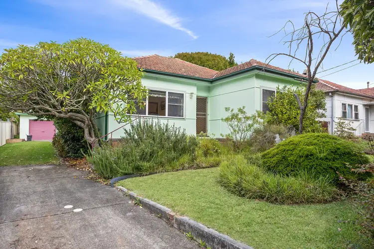 45 Orana Crescent, Peakhurst Heights NSW 2210