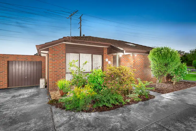 1/19 Grenda Drive, Mill Park VIC 3082