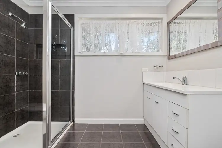 Sixth view of Homely unit listing, 1/65 Hewish Road, Croydon VIC 3136