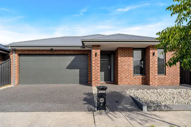 4 Albida Street, Donnybrook VIC 3064