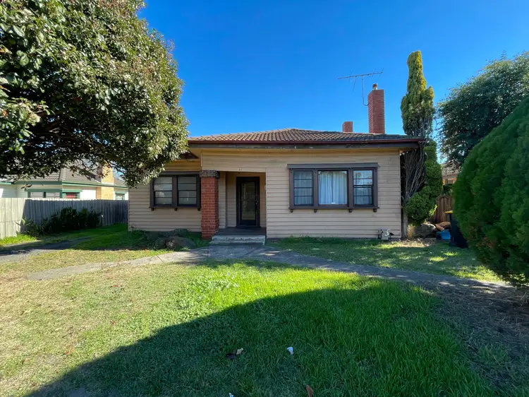 77 Potter Street, Dandenong VIC 3175