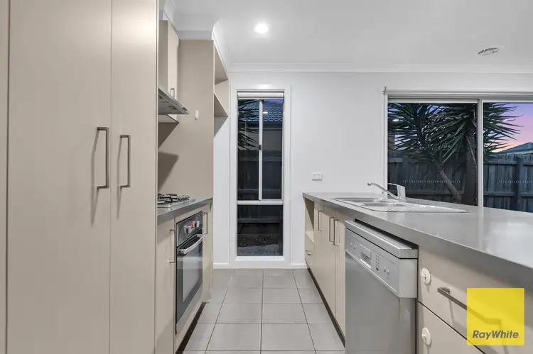 Sixth view of Homely house listing, 18A Greenleaf Circuit, Tarneit VIC 3029