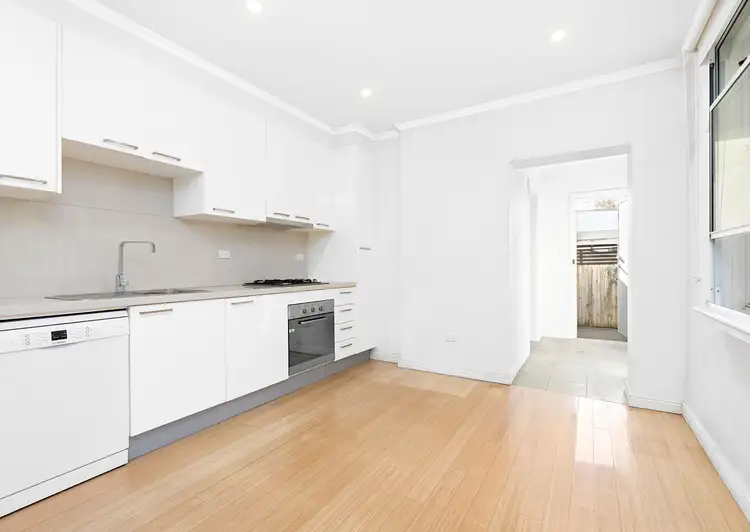 9 Henry Street, St Peters NSW 2044