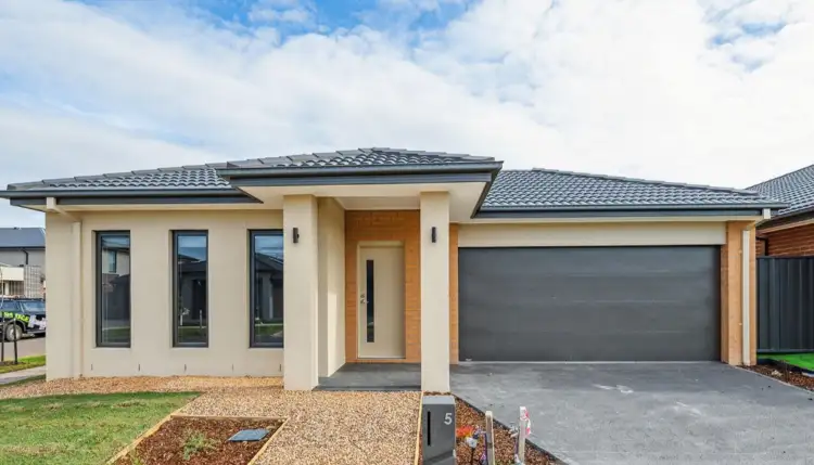 5 Celtic Road, Tarneit VIC 3029