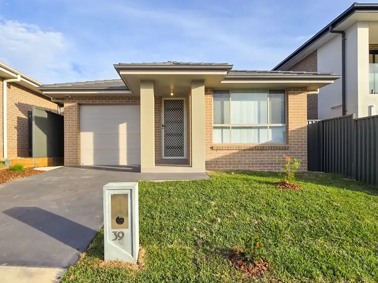 39 Savoy Street, Austral NSW 2179