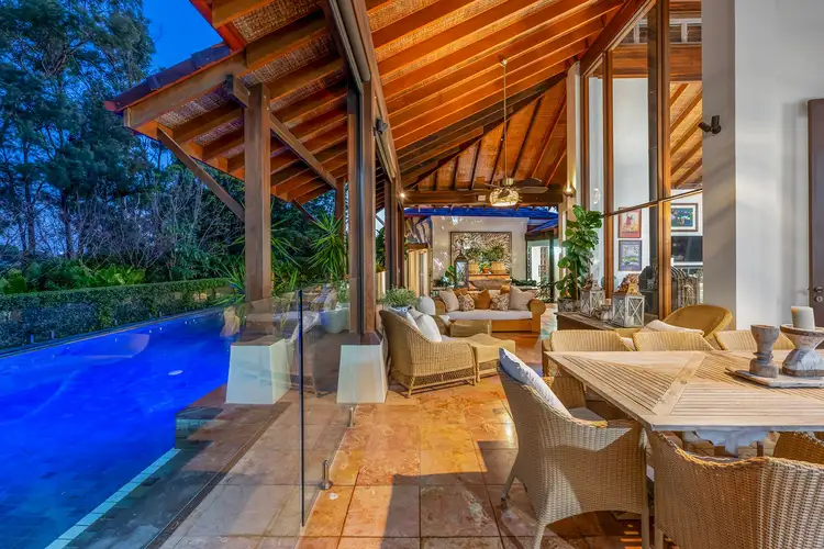 3183 Riverleigh Drive, Hope Island QLD 4212