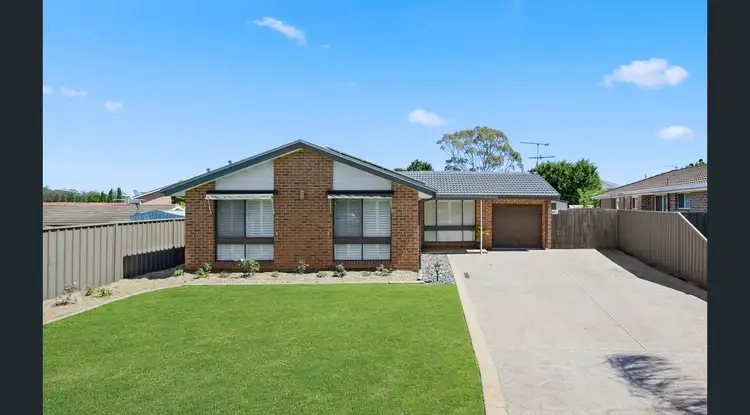 3 Claypole Street
