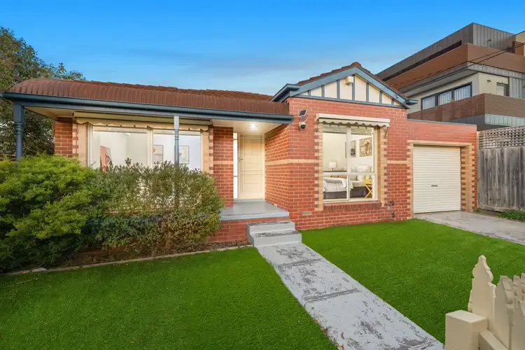 1/14 Station Avenue, Mckinnon VIC 3204