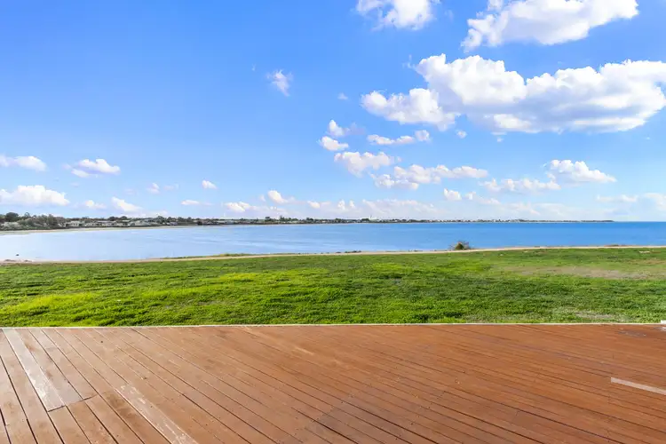 8 Beach Road, Coobowie SA 5583