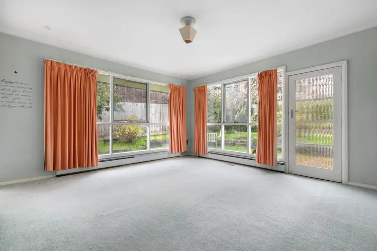 Fifth view of Homely house listing, 6 Raymond Street, Ashwood VIC 3147