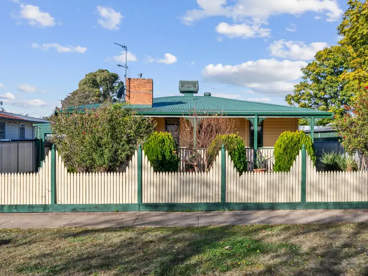 Fourth view of Homely house listing, 15 Royal Avenue, Benalla VIC 3672