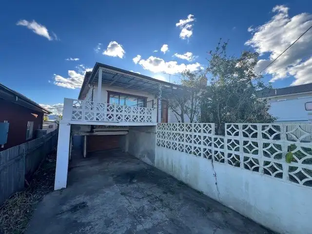 5 Second Avenue, Port Kembla NSW 2505