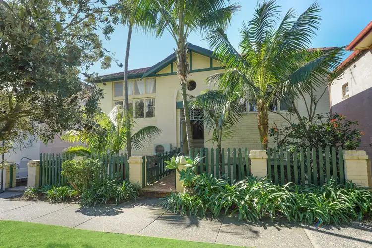 Main view of Homely block of units listing, 1-4/15 Francis Street, Bondi Beach NSW 2026