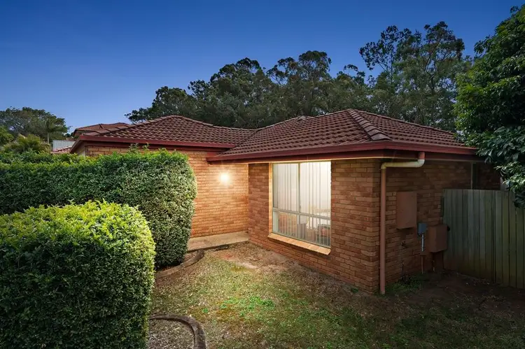 2 Esk Place, Kallangur QLD 4503