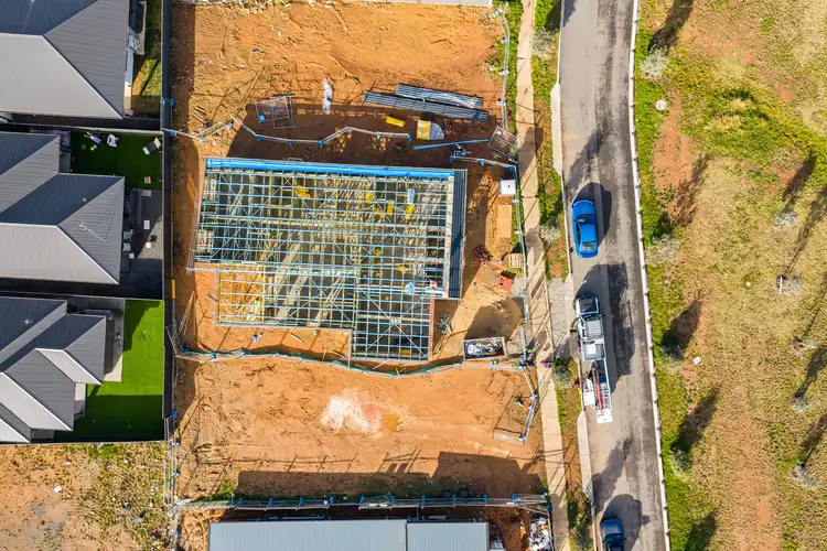 45 Briand Crescent, Googong NSW 2620