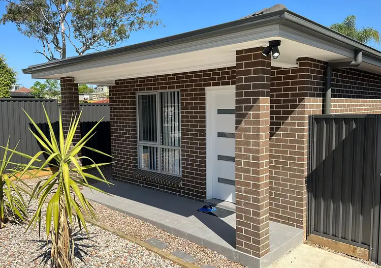 43B Chamberlain Road, Guildford NSW 2161