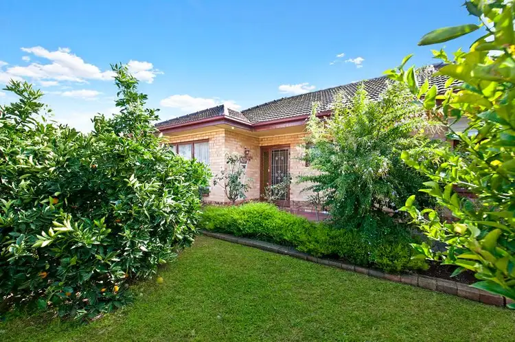 10 Branson Avenue, Clearview SA 5085