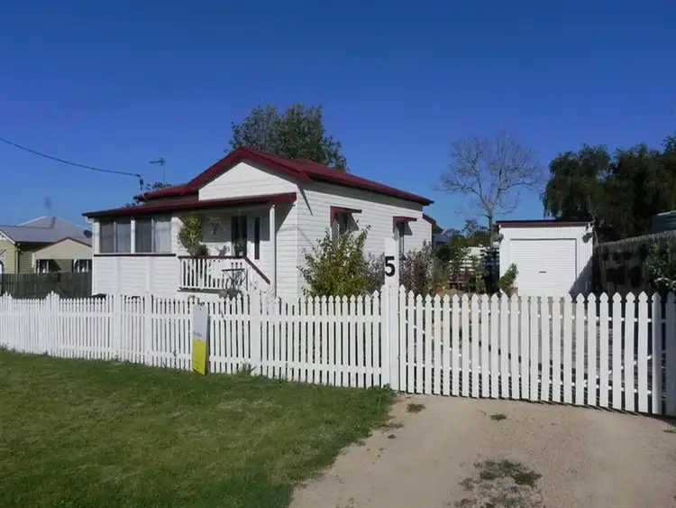 Second view of Homely house listing, 5 Short Street, Southbrook QLD 4363