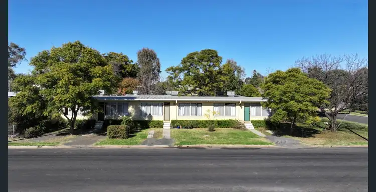 2/2 Queen Street, Moree NSW 2400