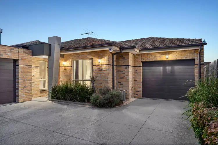 2/73 May Street, Altona North VIC 3025