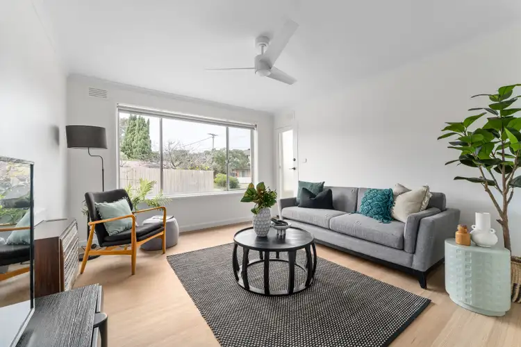 2/2 May Street, Altona North VIC 3025