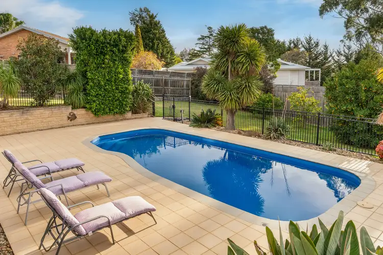 Second view of Homely house listing, 2 Kirribilli Close, Langwarrin VIC 3910
