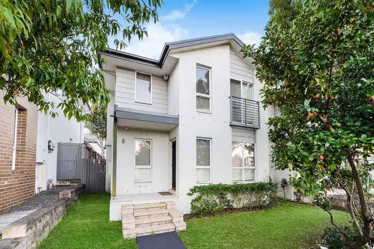 5 Lockheed Avenue, Middleton Grange NSW 2171
