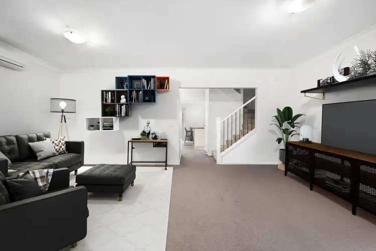 5 Lockheed Avenue, Middleton Grange NSW 2171