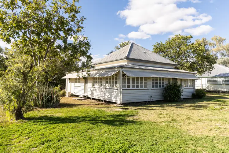 35 Garden Street, Blackall QLD 4472
