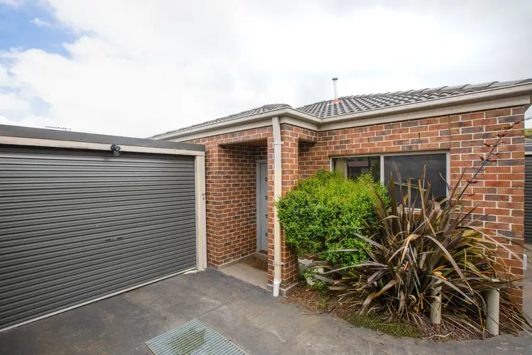 2/43 Tarana Avenue, Glenroy VIC 3046