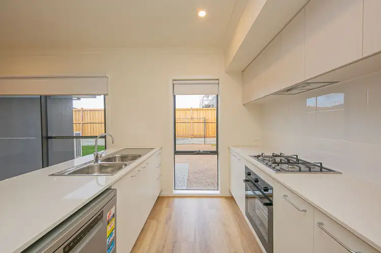 Fourth view of Homely house listing, 10 Platoon Crescent, Berwick VIC 3806