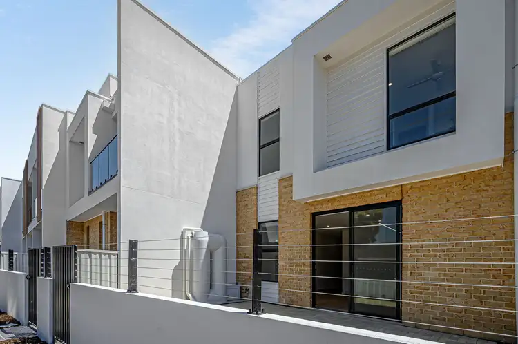 14 Brownlow Court, Henley Beach SA 5022