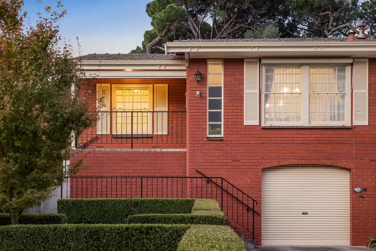 26 Short Crescent