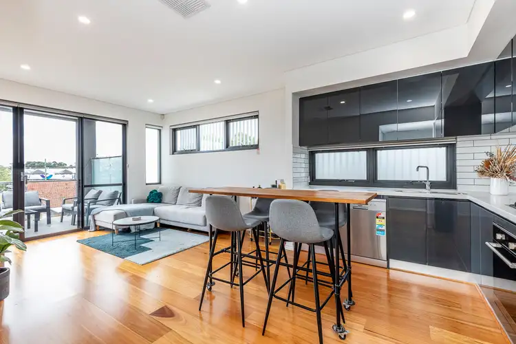 9/8 Gibney Avenue, Mount Hawthorn WA 6016