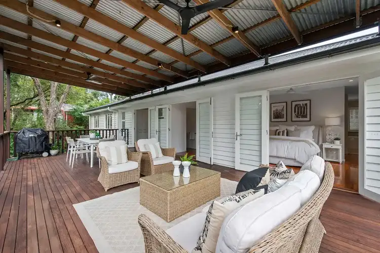 45 Burbong Street, Chapel Hill QLD 4069
