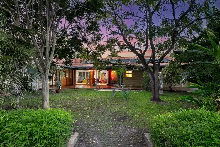 11 Rosewood Avenue, Wondunna QLD 4655