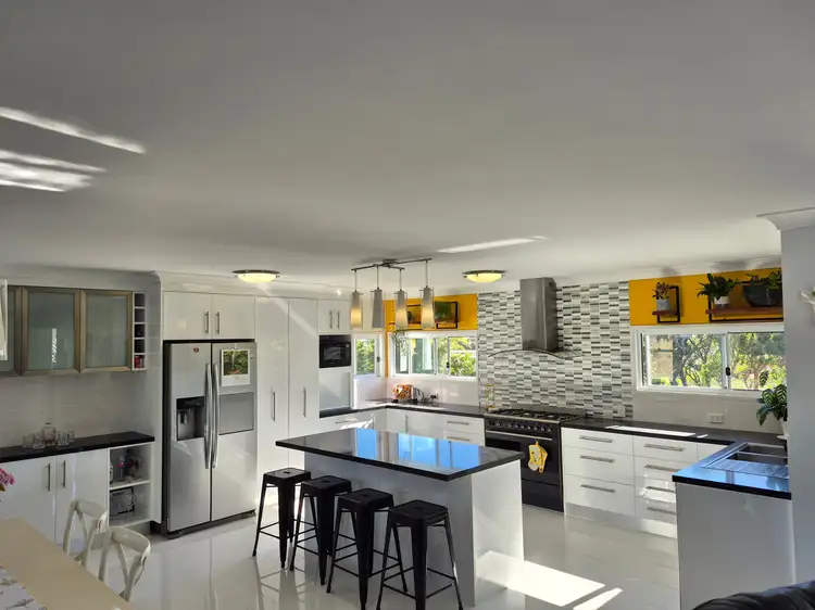 87 Hampton Drive, Tannum Sands QLD 4680