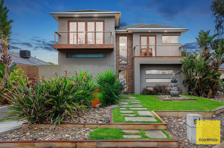 5 Lighthouse Point Close, Point Cook VIC 3030