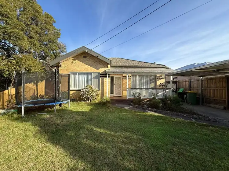 43 Pine Street, Reservoir VIC 3073