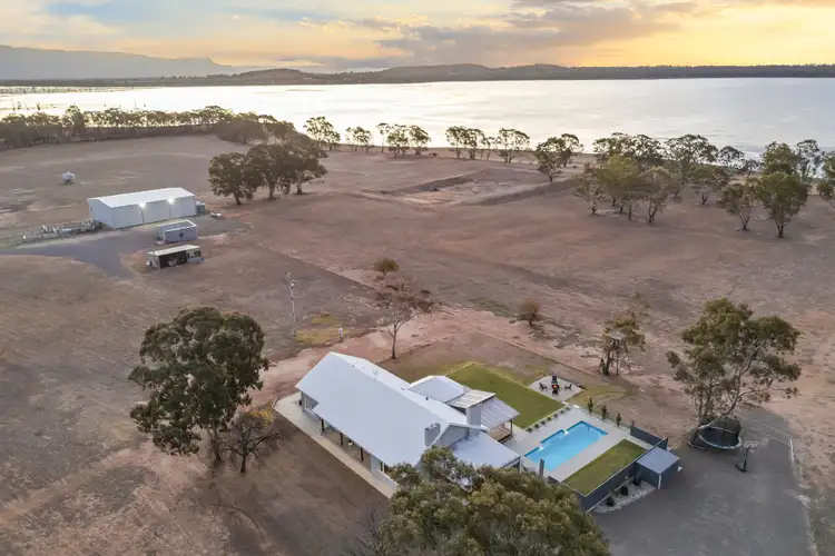 251 Lake Lonsdale Road