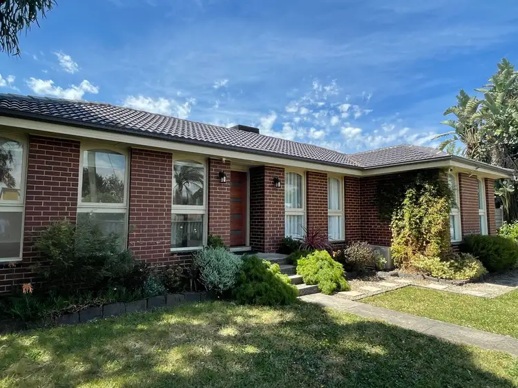 2 Trafalgar Crescent