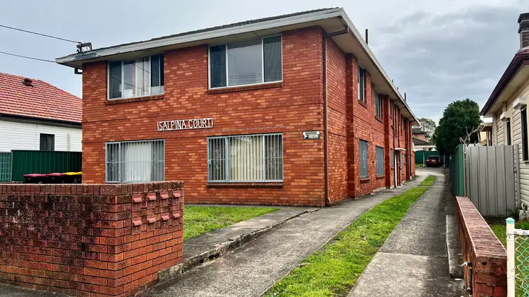 2/7 Lidbury Street, Berala NSW 2141